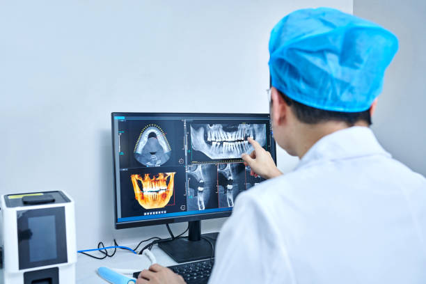 Best Weekend Emergency Dentist in Camden, TN